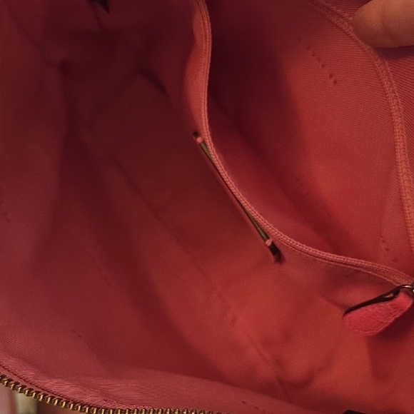 Coach Chelsea Pink Leather Shoulder Bag, 2017 Includes Dust Bag! ๐ - Picture 9 of 17